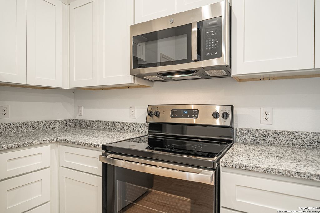 Photo of 10215 Tulipwood Run 102 #102, San Antonio, TX 78252 (MLS # 1938153)