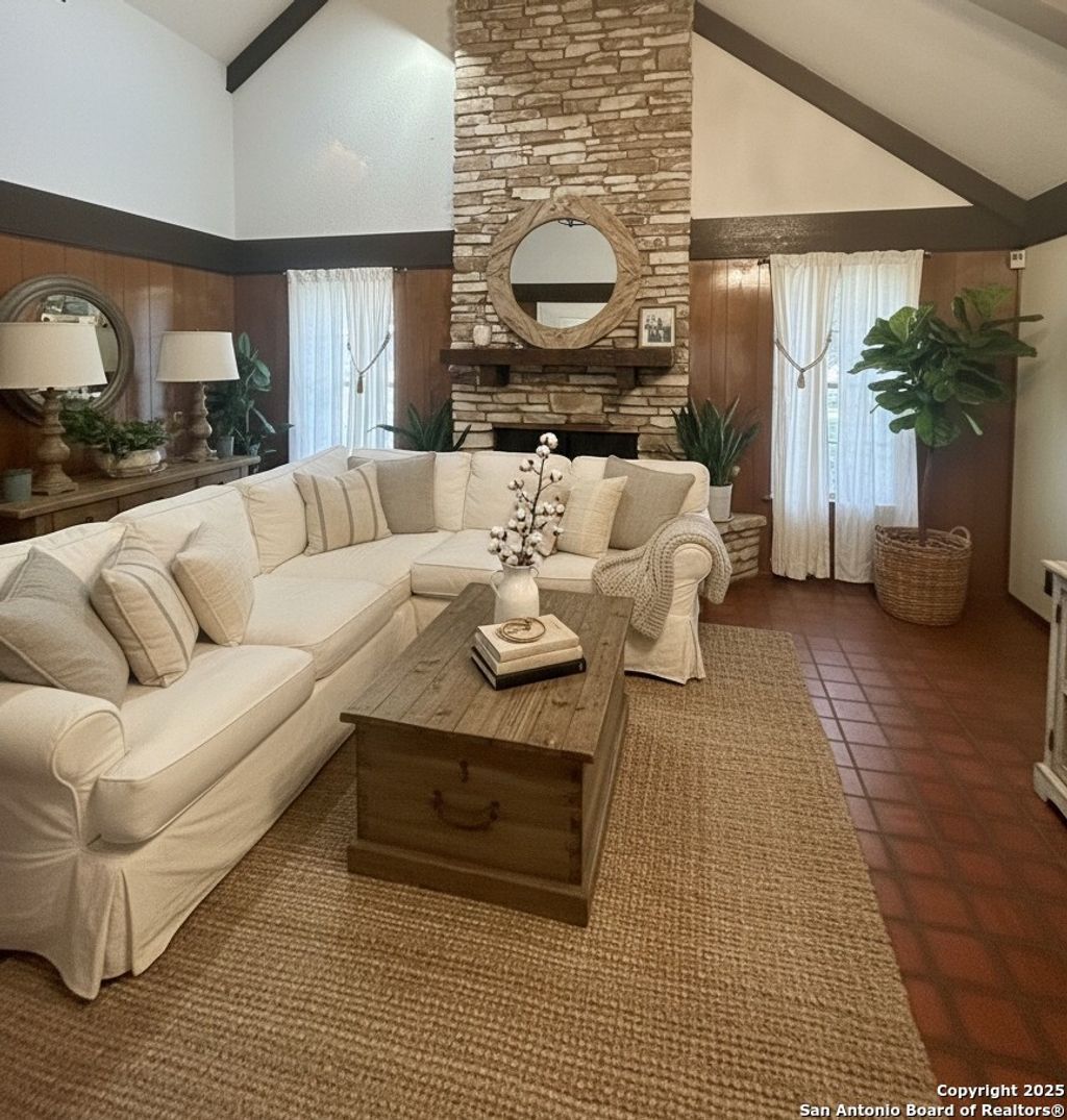 Photo of 425 Golfcrest, Windcrest, TX 78239 (MLS # 1926102)