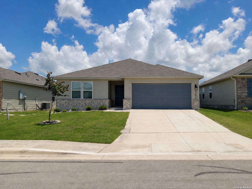 Photo of 3205 Ridge Rover, Seguin, TX 78155 (MLS # 2018801)
