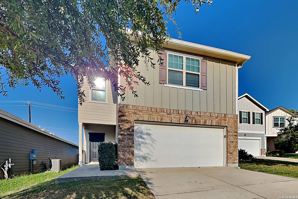 Photo of 4945 Hallies Garden, St Hedwig, TX 78152 (MLS # 2007238)