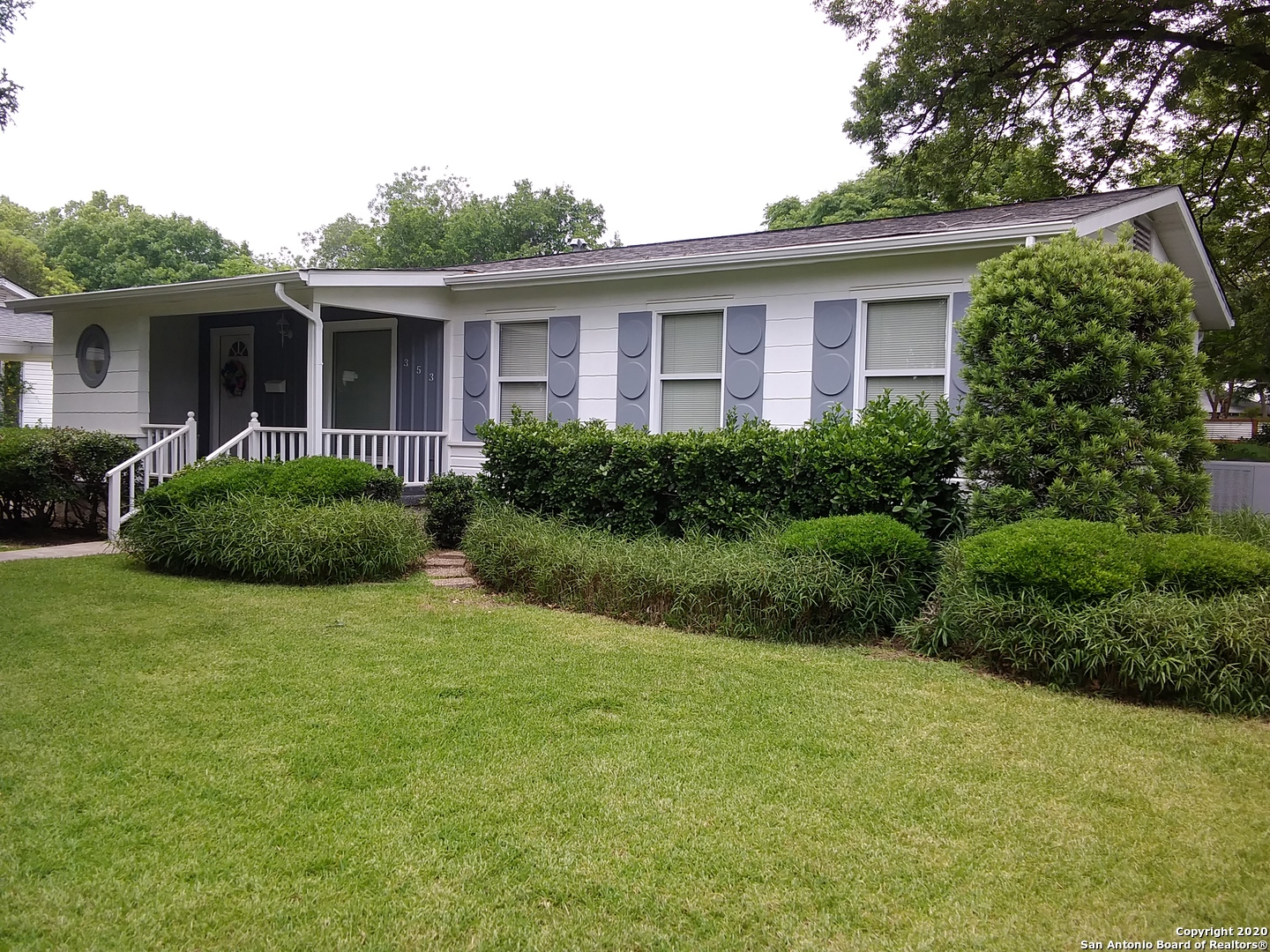353 IRVINGTON DR