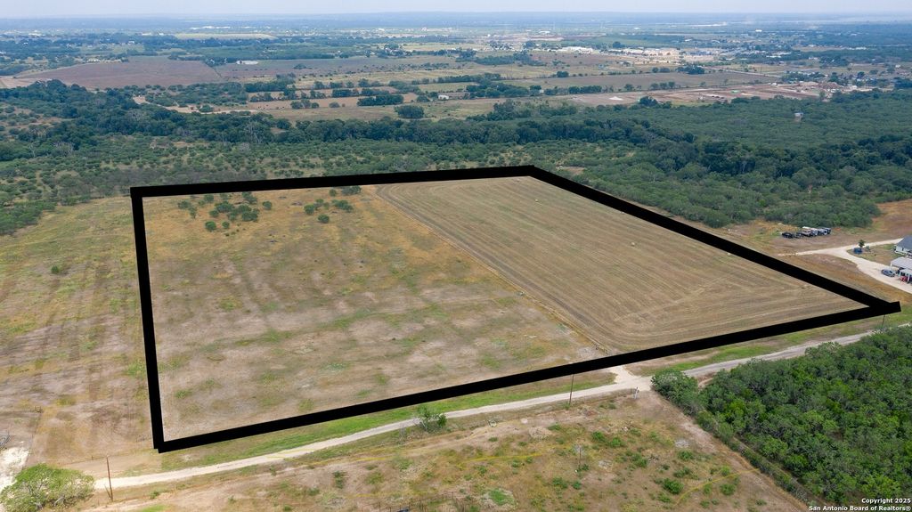 Photo of 0000 New Sulphur Springs, San Antonio, TX 78263 (MLS # 1781112)