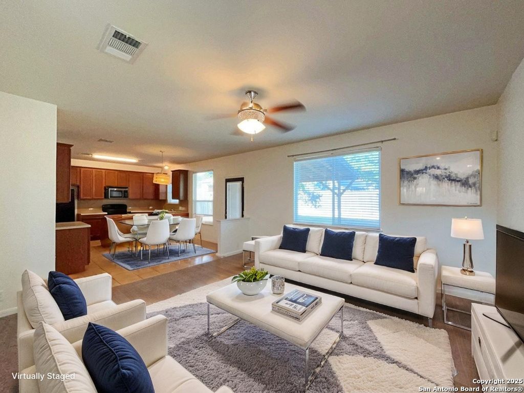 Photo of 2149 Hazelwood Dr, New Braunfels, TX 78130 (MLS # 1920792)