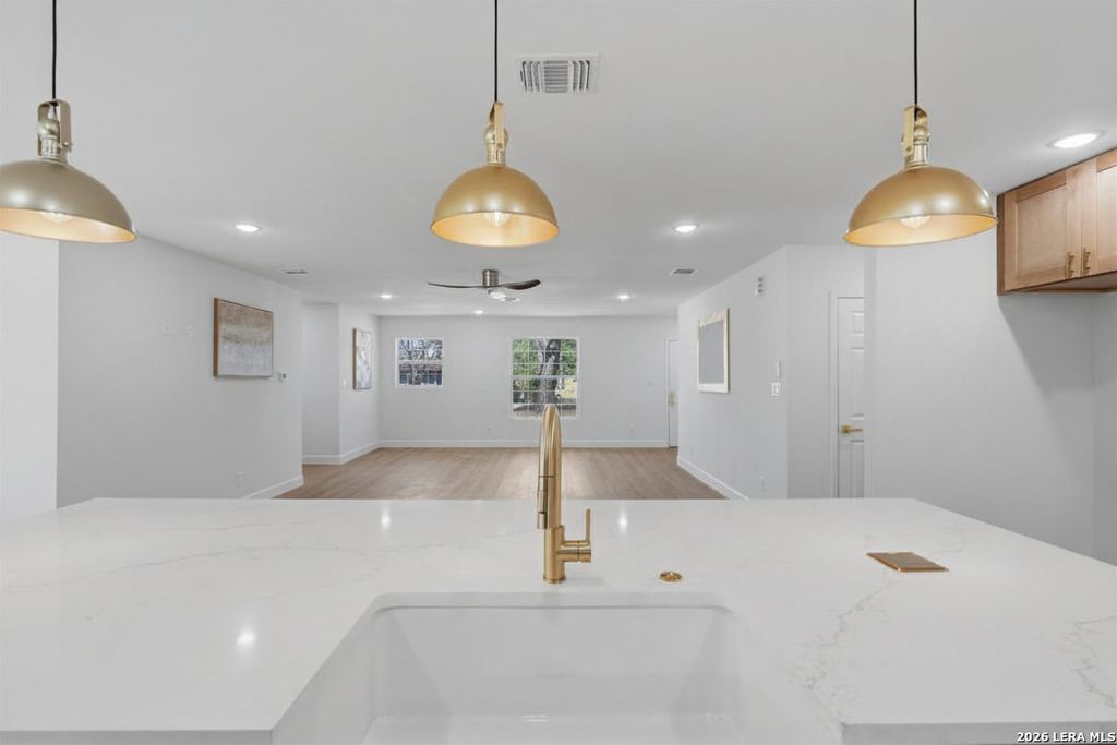 Photo of 106 IRVINGTON DR, San Antonio, TX 78209 (MLS # 1956782)