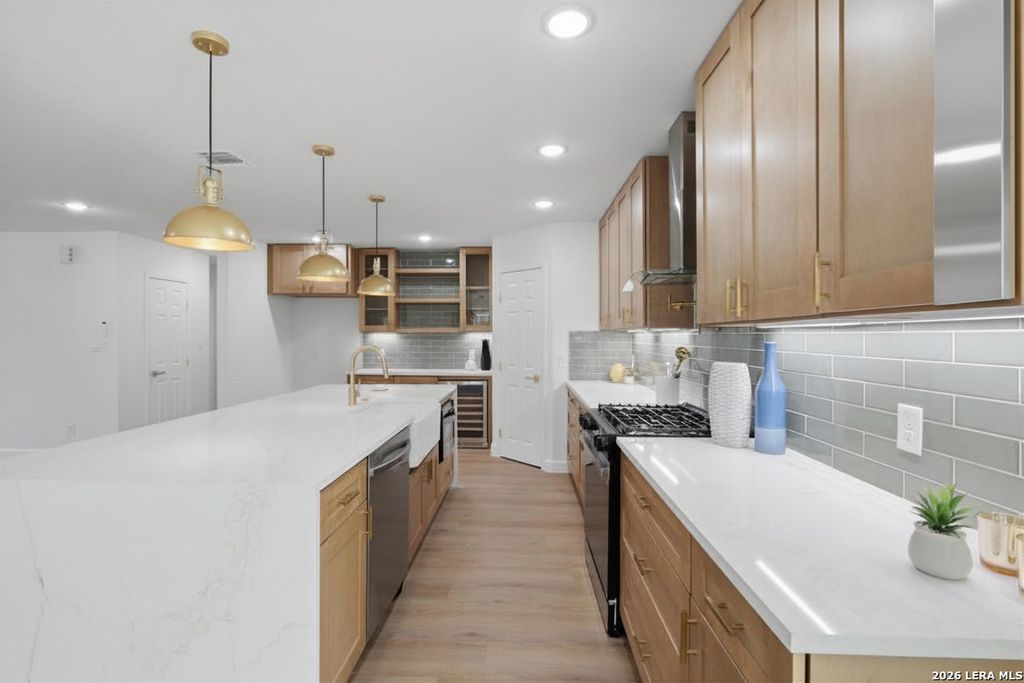 Photo of 106 IRVINGTON DR, San Antonio, TX 78209 (MLS # 1956782)