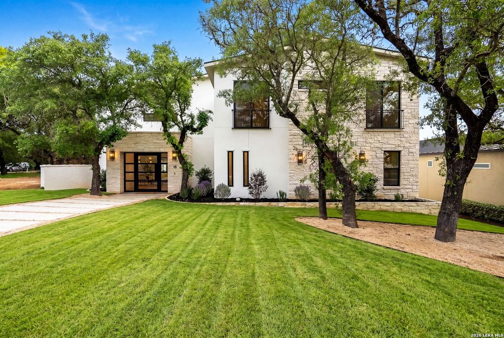 Photo of 16 Grantham Glen, San Antonio, TX 78257 (MLS # 1959270)