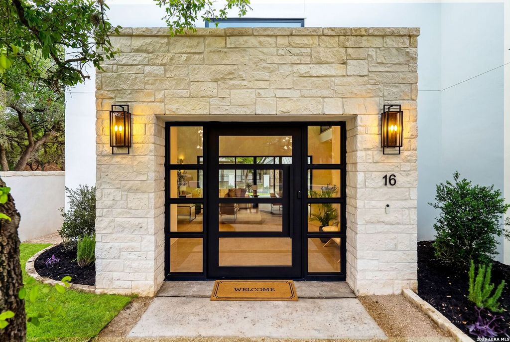Photo of 16 Grantham Glen, San Antonio, TX 78257 (MLS # 1959270)
