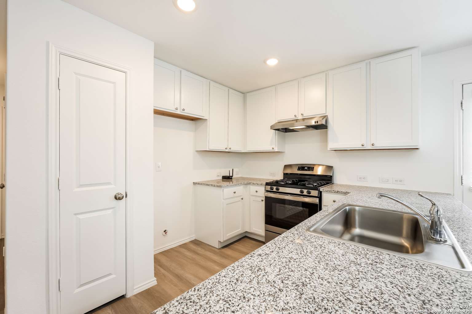 10415 McClintock