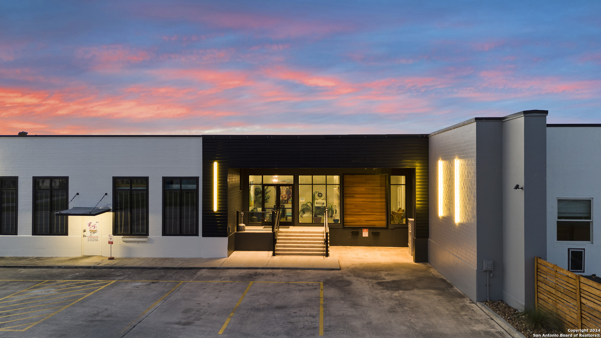 3363 E COMMERCE ST 101