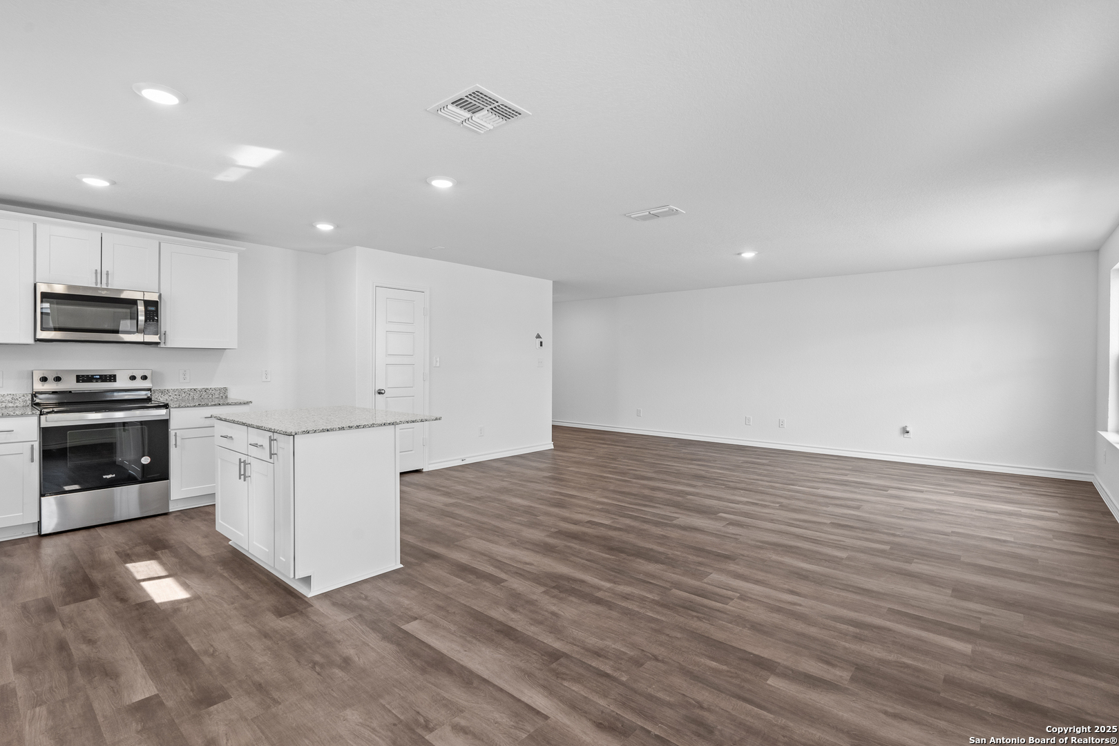 510 Rustic Grove