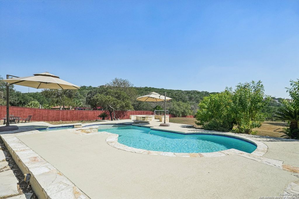 Photo of 718 Ruidosa Downs, Helotes, TX 78023 (MLS # 1916562)