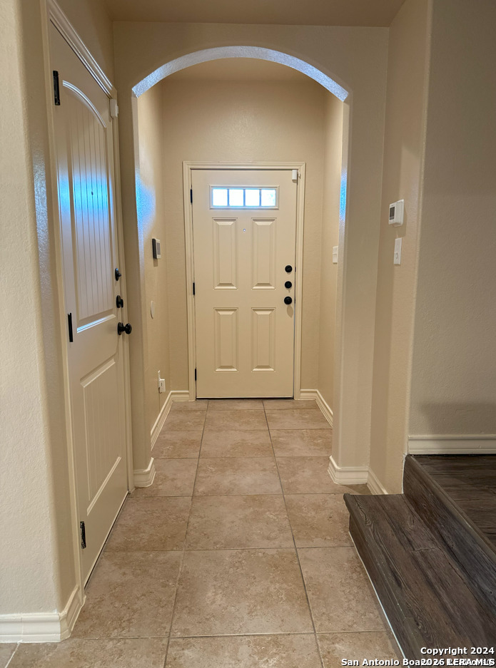 6946 Lakeview