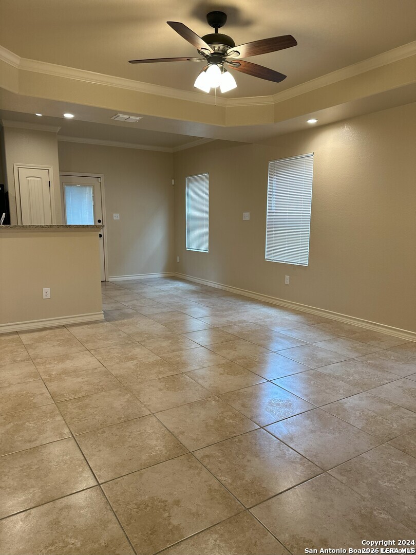 6946 Lakeview