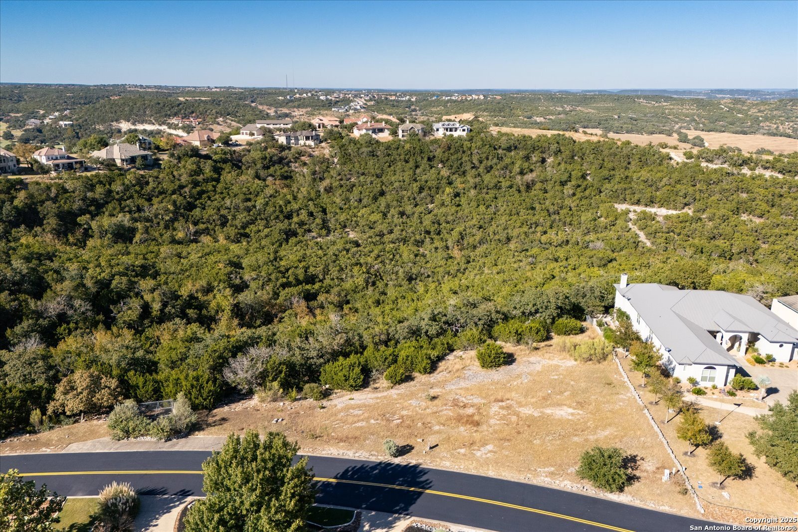 Photo 1 of 29 — 112 Towne View Circle, Boerne, TX 78006