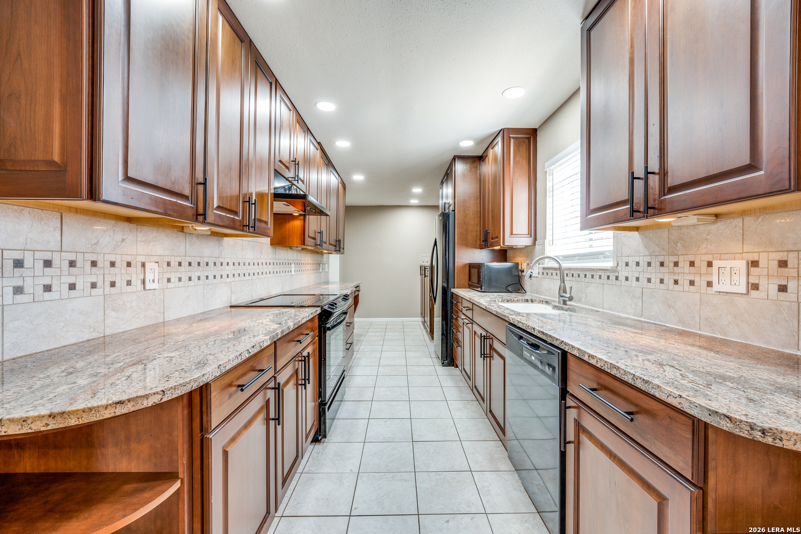 Photo 1 of 26 — 201 W Craig APT N, San Antonio, TX 78212