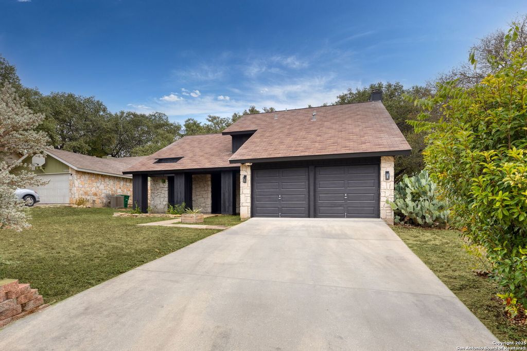 Photo of 5602 Timber Peak, San Antonio, TX 78250 (MLS # 1926745)