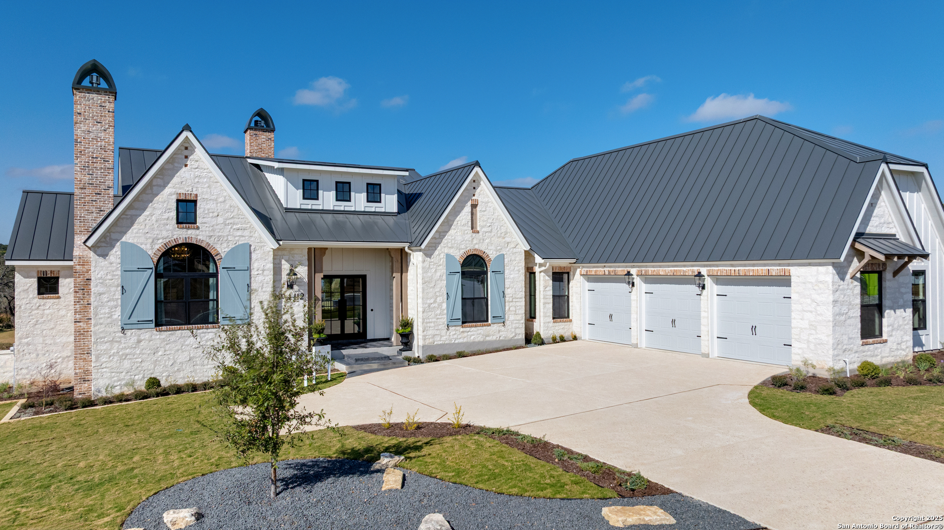 4412 Comanche Trace Drive