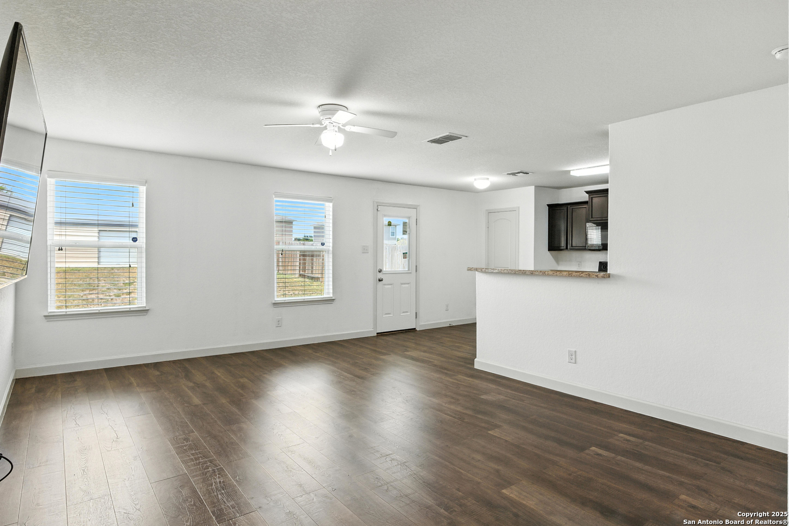 6031 Southern Vista