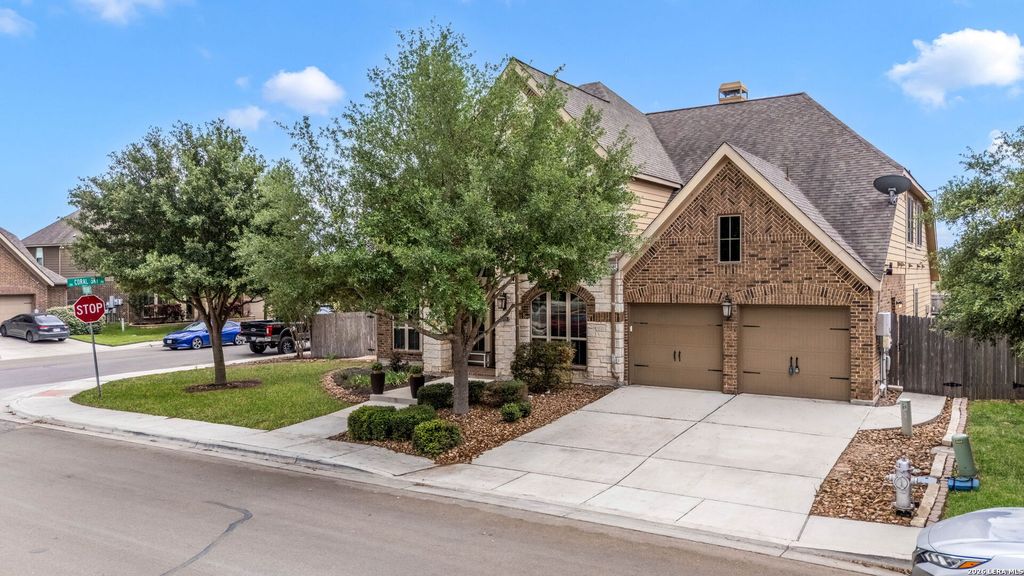 Photo of 2701 SADDLEHORN DR, Seguin, TX 78155 (MLS # 1958712)