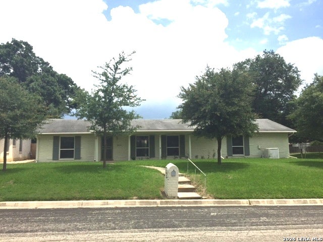 Photo of 1014 MOUNT KISCO DR, San Antonio, TX 78213 (MLS # 1992055)