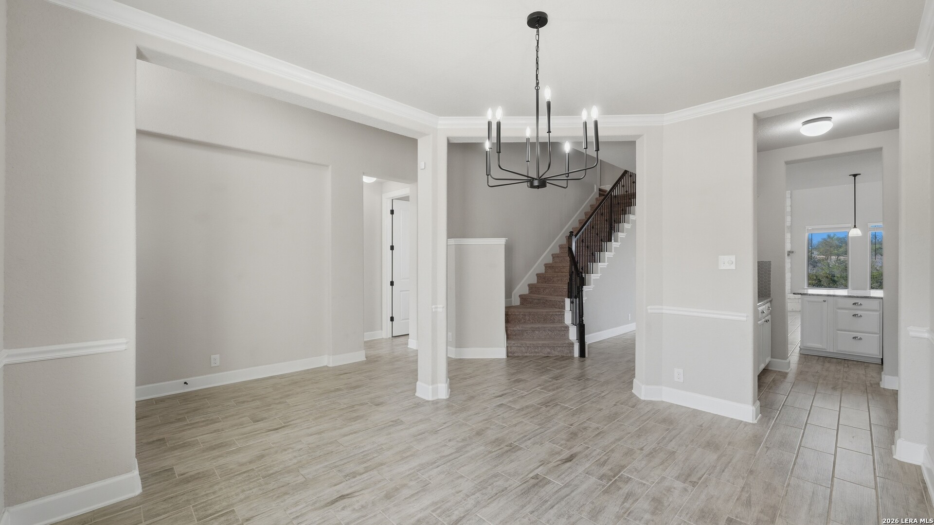 Search 1143 Roaring Falls