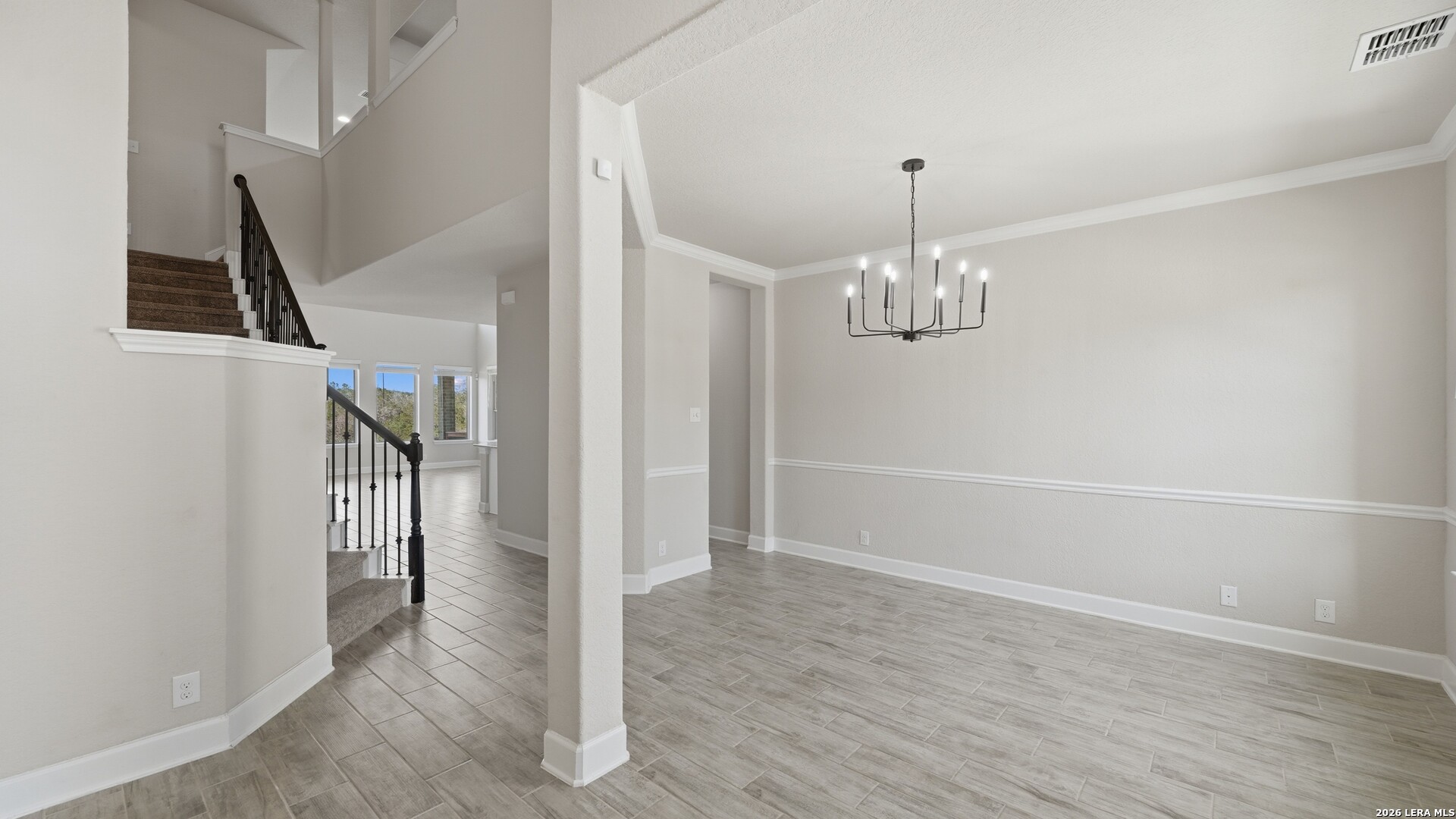 Search 1143 Roaring Falls