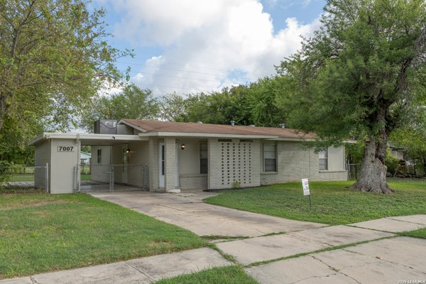 7007 WESTVILLE DR, SAN ANTONIO, TX 78227 - Image b85de5107f01fbda28efd49de09d29ca/674329293