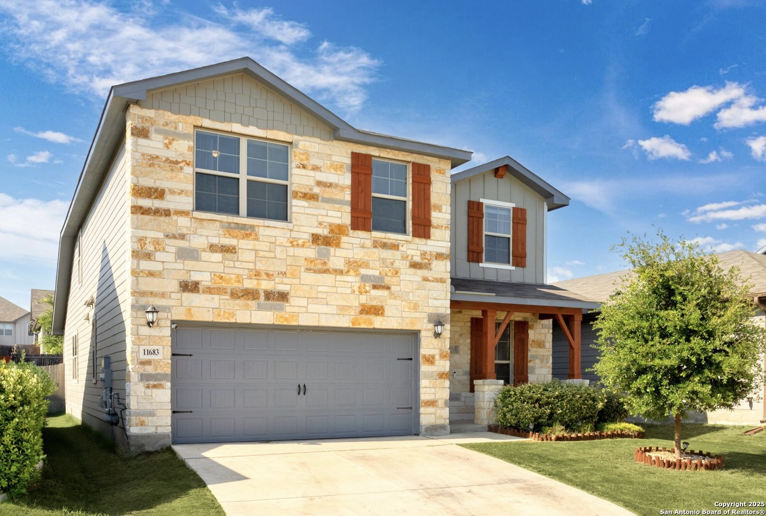 11683 Folsom Pass
