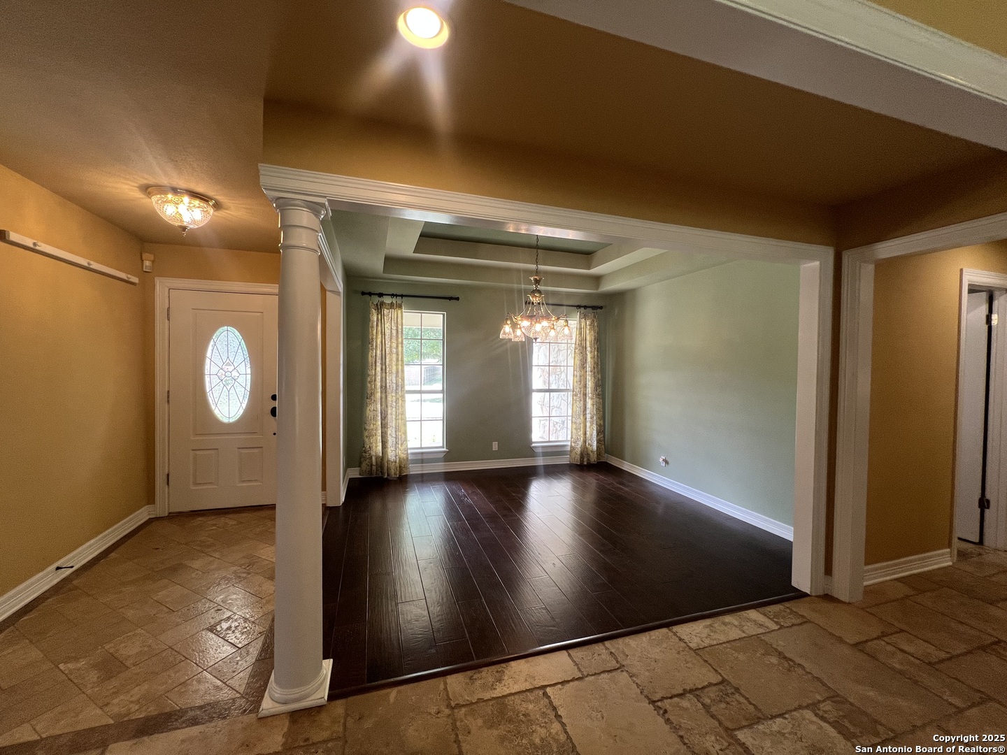 1622 CONTINENTAL DR