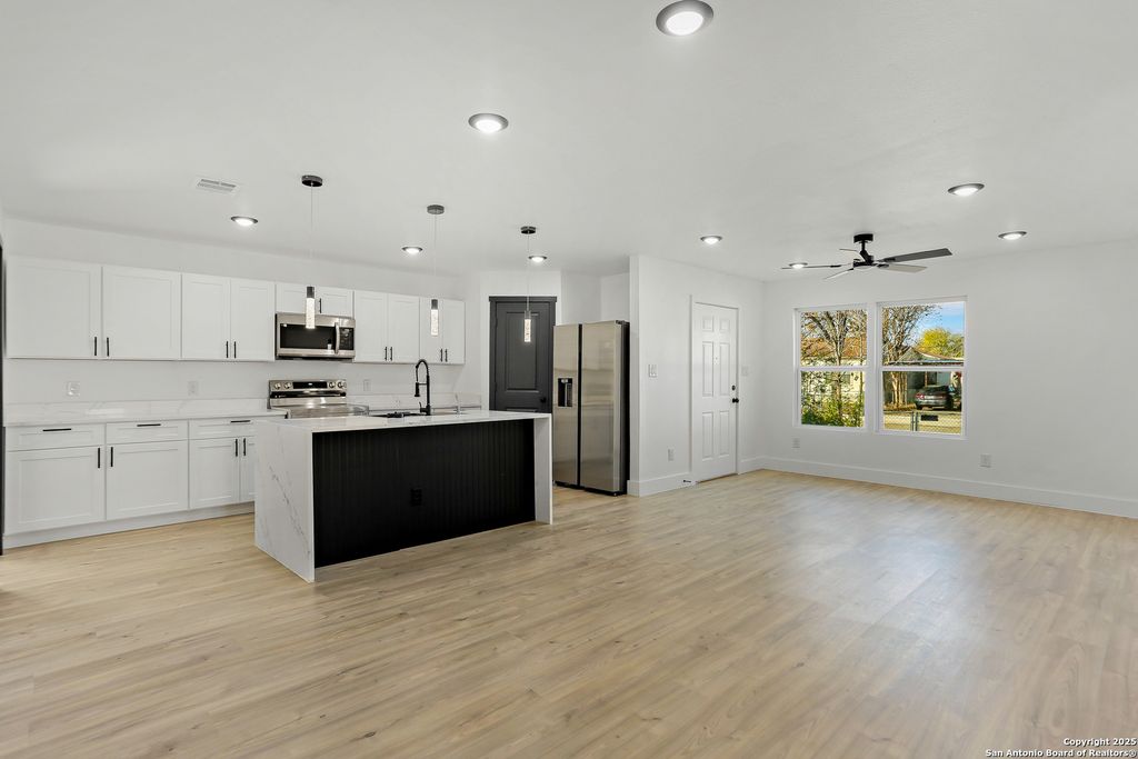 Photo of 134 Elmo, San Antonio, TX 78225 (MLS # 1930324)