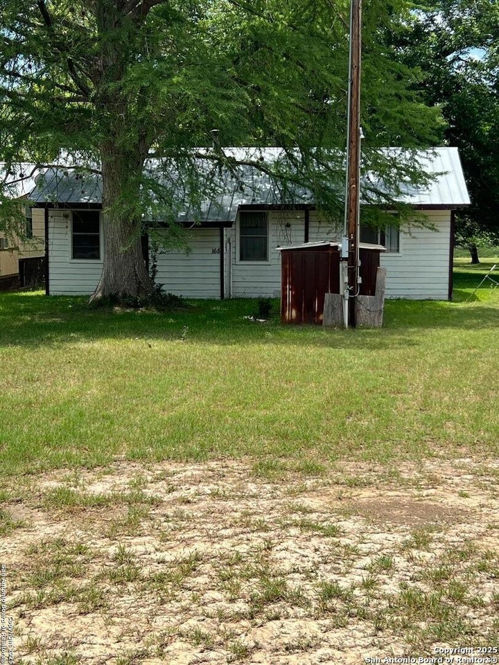 Photo 1 of 21 — 168 WATER ST, Pipe Creek, TX 78063