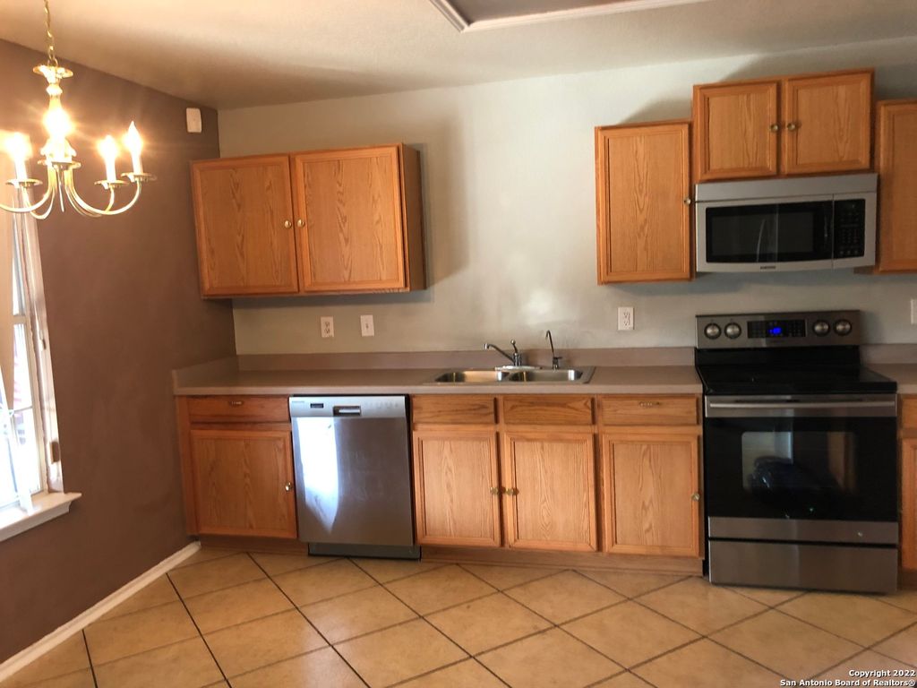 Photo of 8915 Nature Trail, Converse, TX 78109 (MLS # 1916153)