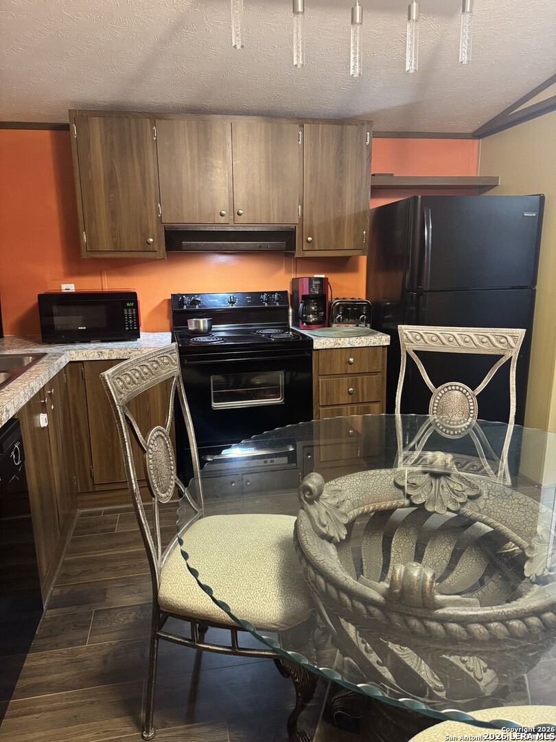 4223 WATERWOOD PASS
