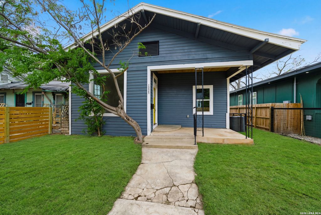 Photo of 1225 Burnet 101 #101, San Antonio, TX 78202 (MLS # 1955540)