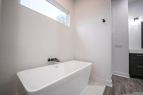 Tiny photo for 2109 Bella Vista, Canyon Lake, TX 78133 (MLS # 1928490)