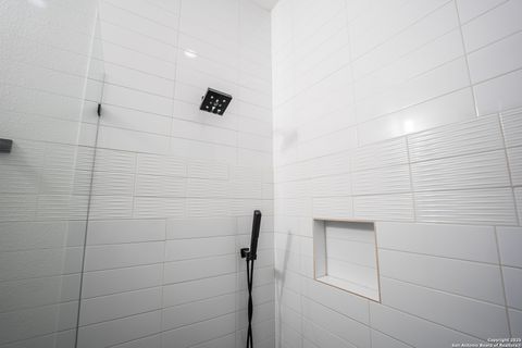 Tiny photo for 2109 Bella Vista, Canyon Lake, TX 78133 (MLS # 1928490)