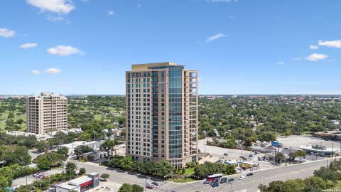 Property photo of 4242 Broadway Apt 1704, San Antonio, TX 78209