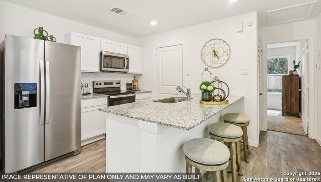 Photo of 2017 Giant Cactus, San Antonio, TX 78221 (MLS # 1962579)