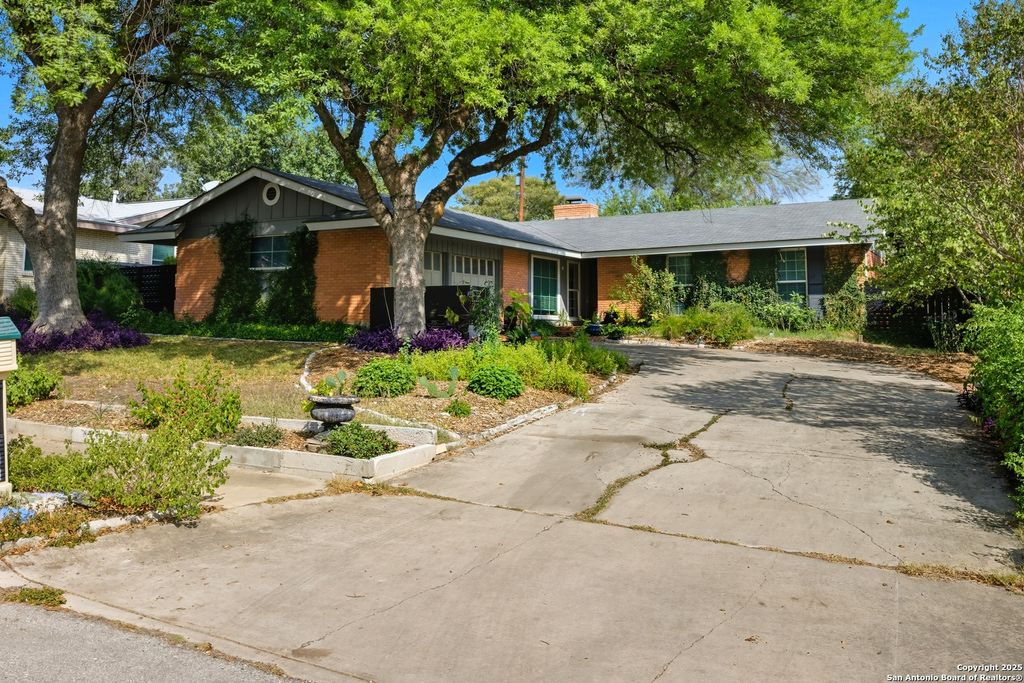 Photo of 703 Coronet, San Antonio, TX 78216 (MLS # 1915243)