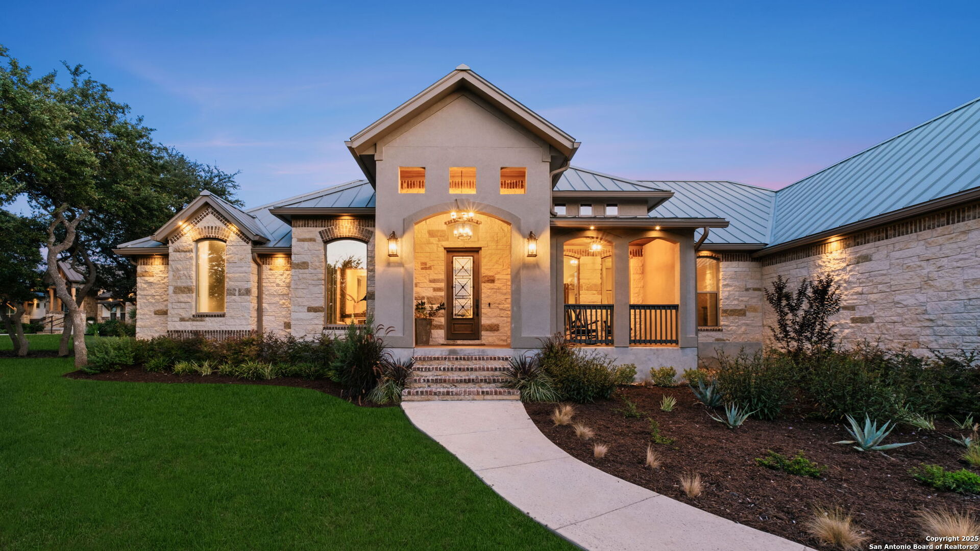 967 Belle Oaks Blvd