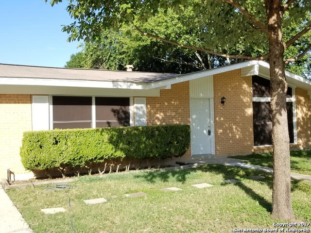 Photo 1 of 23 — 214 BEECHWOOD AVE, Universal City, TX 78148
