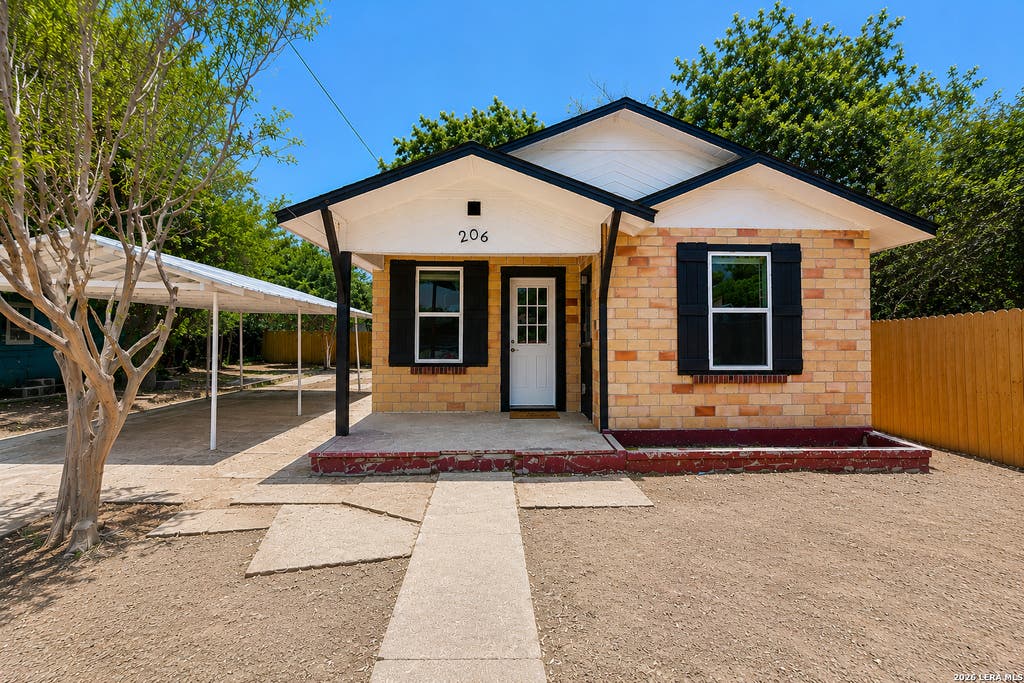 Photo of 206 Mercedes, San Antonio, TX 78207 (MLS # 2010020)