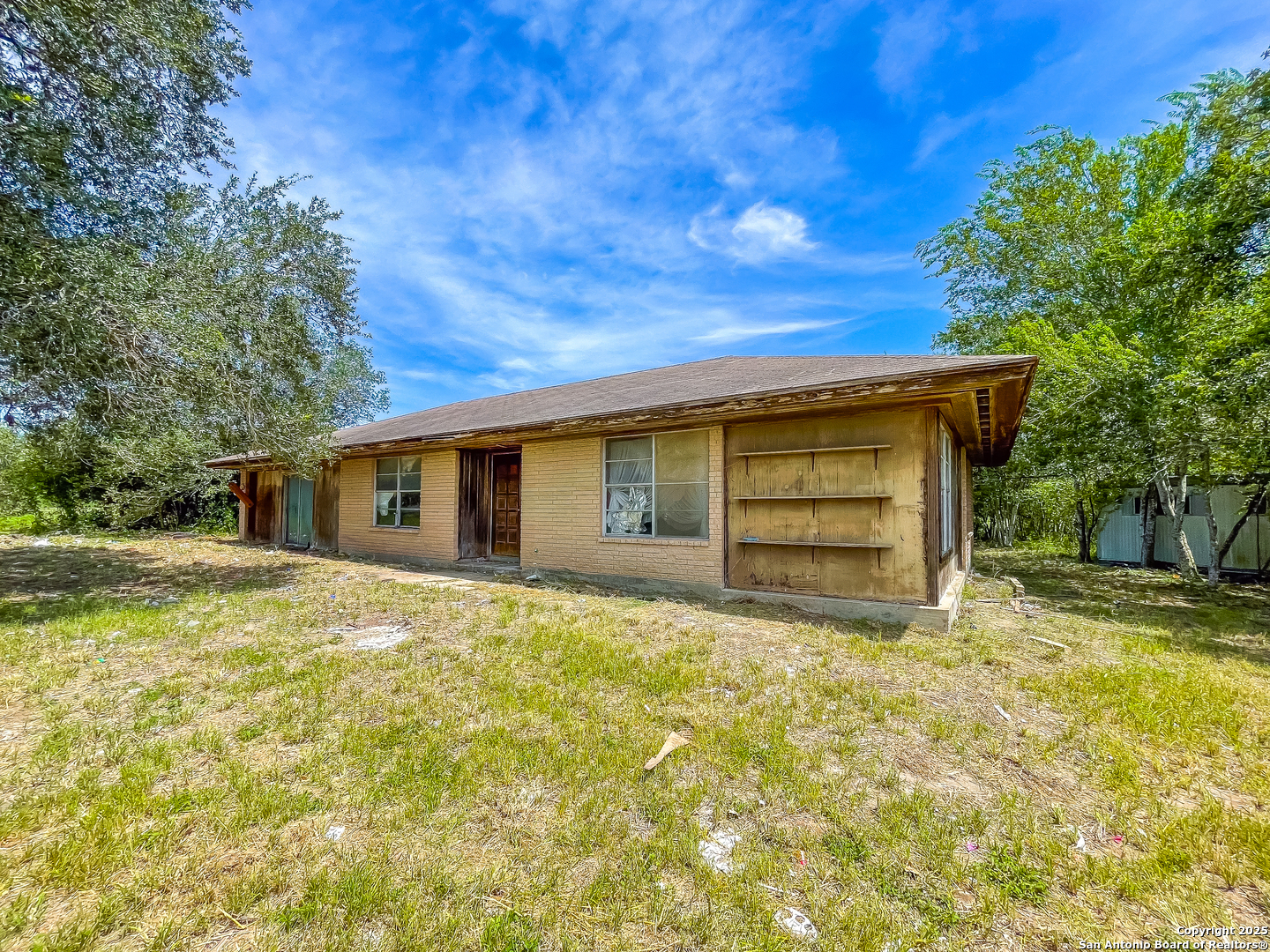 2554 Jones