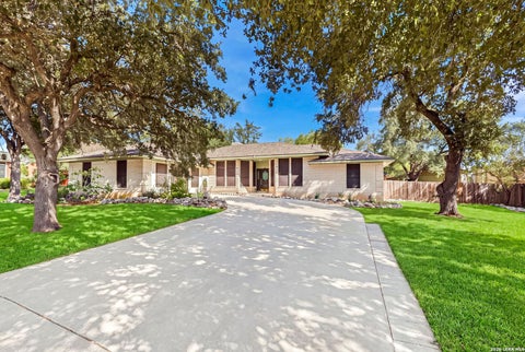 Photo of 145 WILL ROGERS DR, Schertz, TX 78154 (MLS # 2015898)
