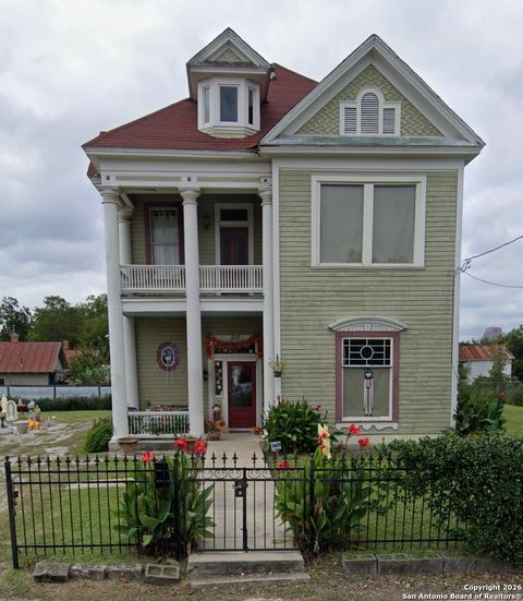 315 N Hackberry San Antonio TX 78202