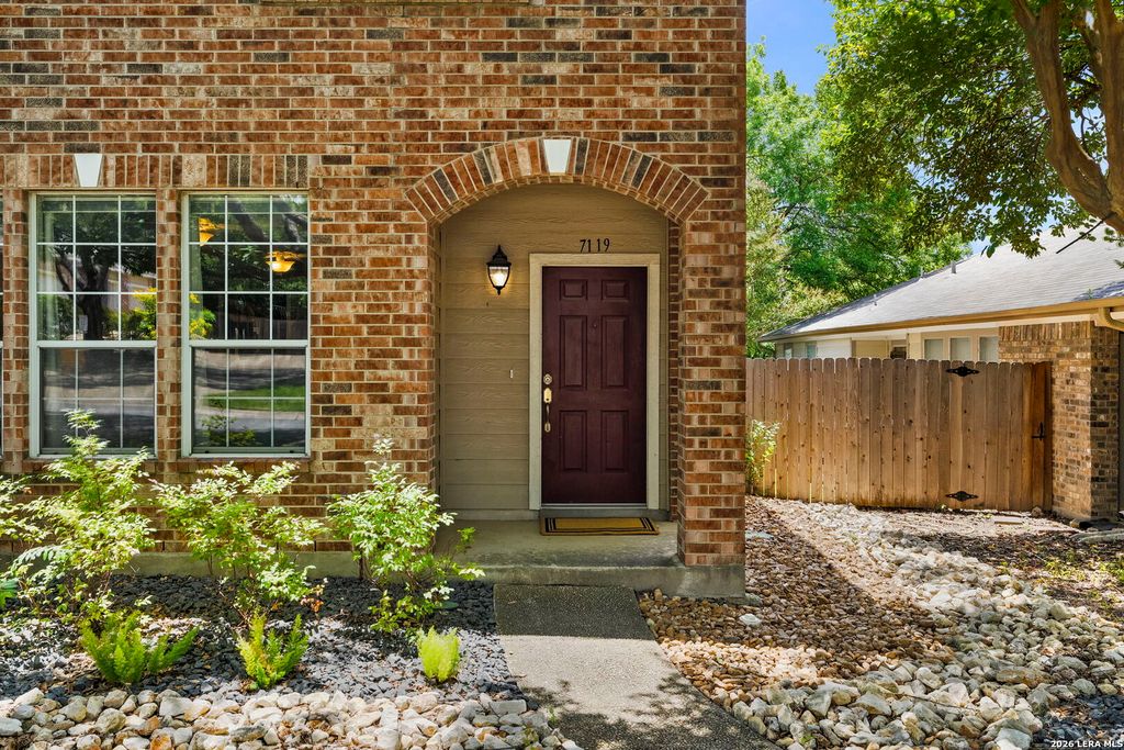 Photo of 7119 Snowden Crest, San Antonio, TX 78240 (MLS # 1942732)