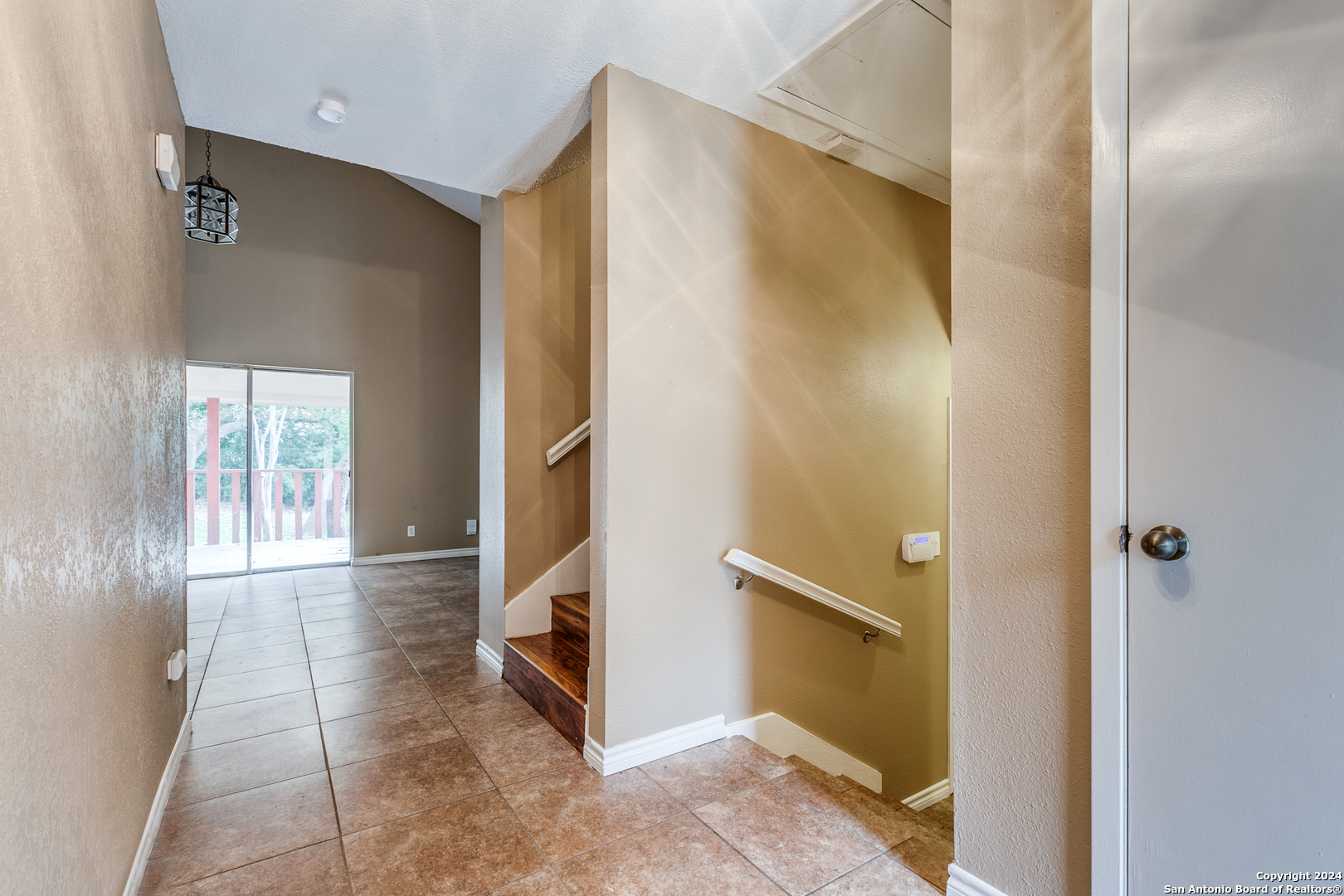 Search 8503 RIDGE STONE ST