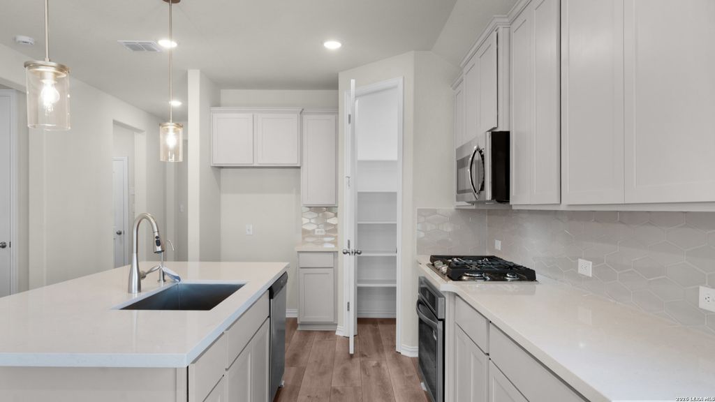 Photo of 1685 COUSER AVENUE, New Braunfels, TX 78132 (MLS # 1992266)