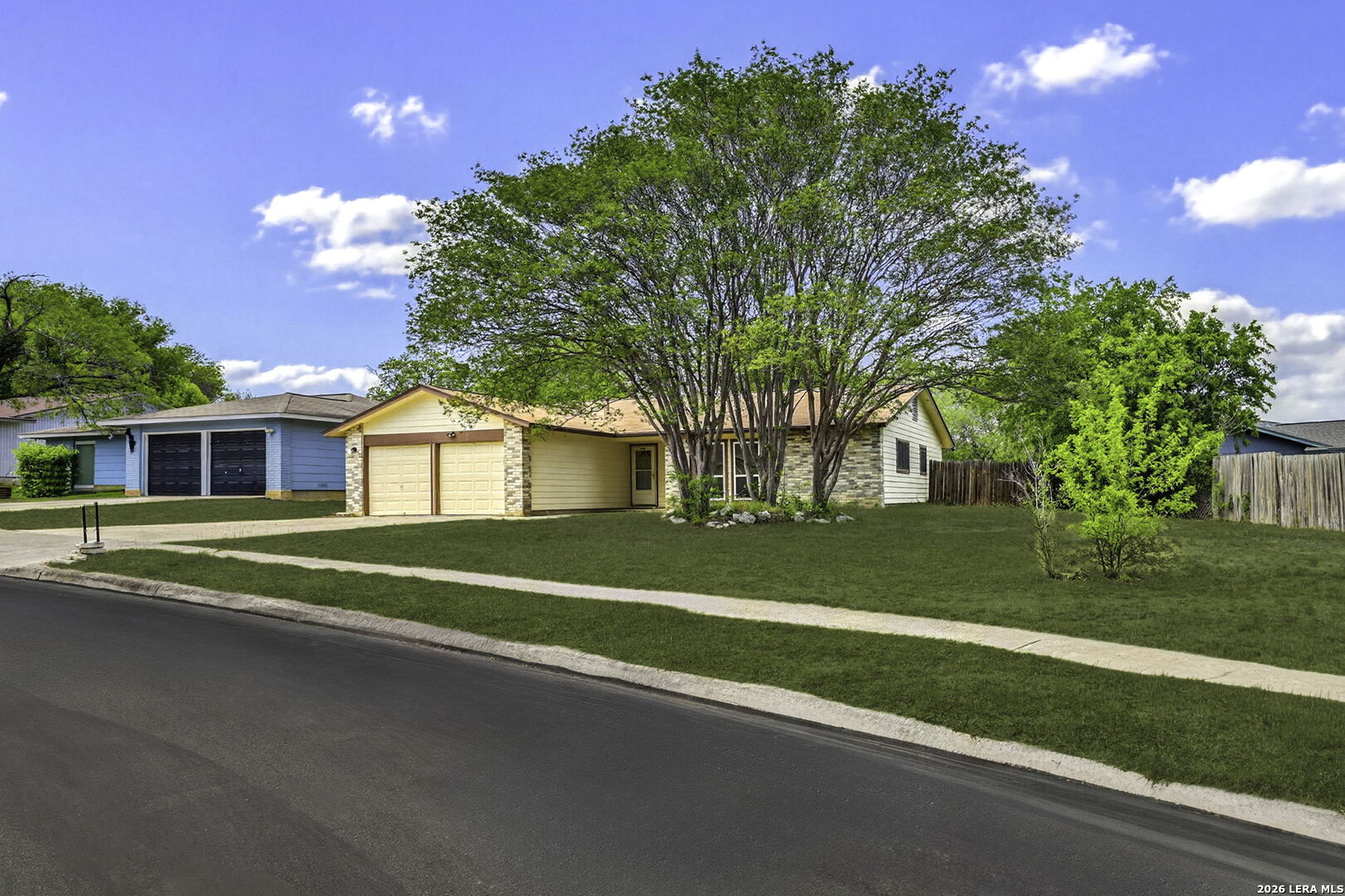 4983 DARE LN