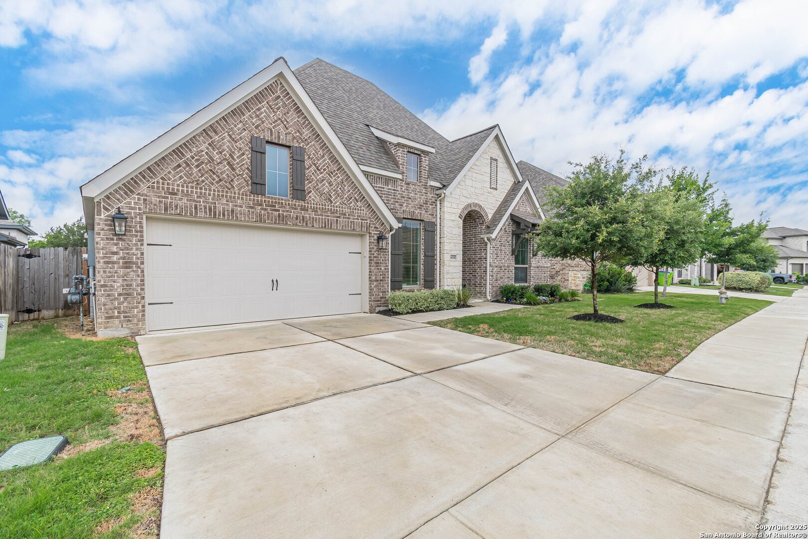 14206 Swift Breeze